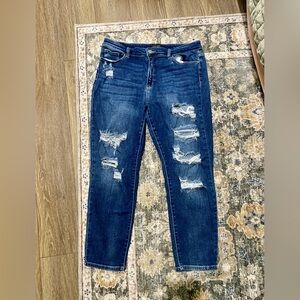 Judy Blue Distressed Dark Blue Boyfriend Jeans 15/32